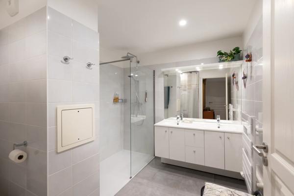 Appartement Paris 18e - RUE DU RUISSEAU / JULES JOFFRIN