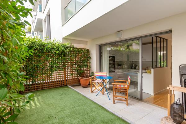 Appartement Paris 18e - RUE DU RUISSEAU / JULES JOFFRIN