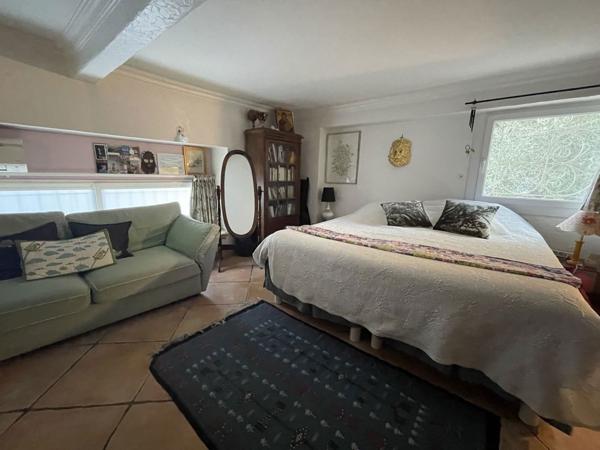 Appartement de 4 pièces  de 164 m² +jardin en vente à PERP