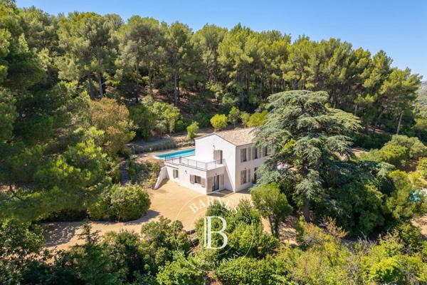 Cassis, Villa 4 Chambres -  185 m² à vendre