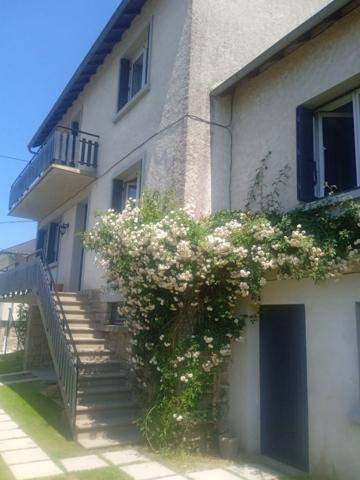 Maison  4 chambres et 2 sde, À visiter au plus vite!  Jardin 471 m2