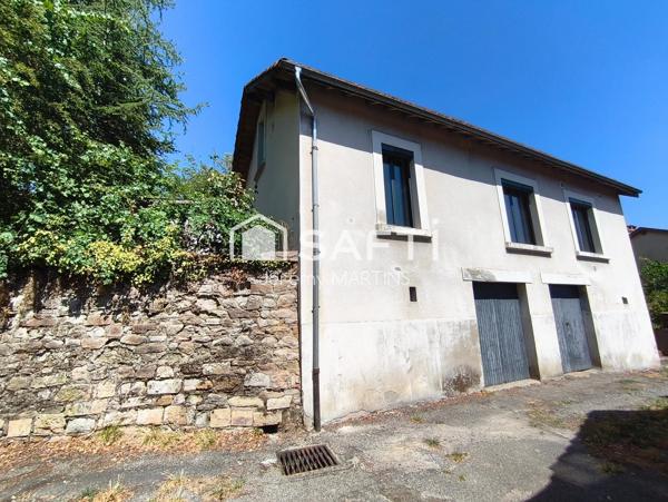 Ancienne ferme avec grange, dépendances et plus de 3 hectares de terrain !