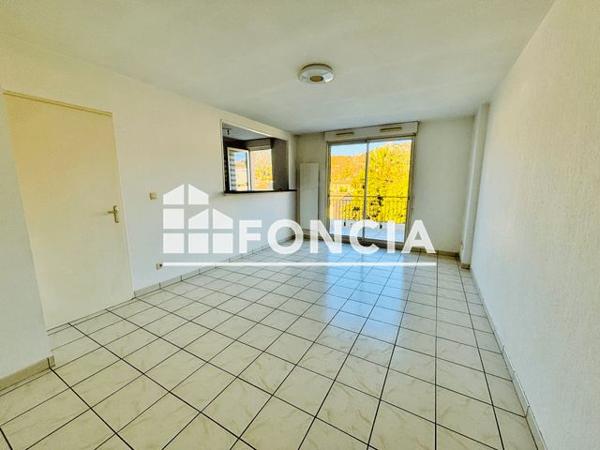 Location Appartement 2 pièces 47.26 m² - 730 AV. DES MONOCOTYLEDONES Hyeres 83400