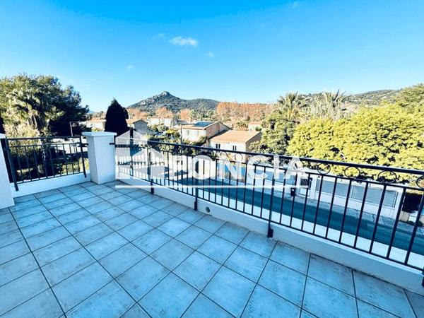 Location Appartement 2 pièces 47.26 m² - 730 AV. DES MONOCOTYLEDONES Hyeres 83400