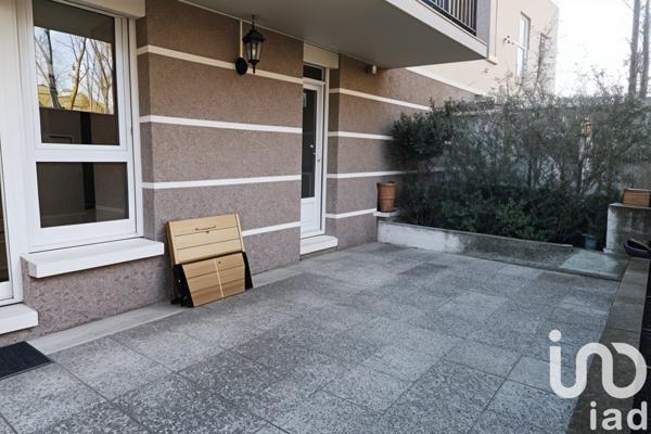 Appartement 3 pièces de 68 m² à Champs-sur-Marne (77420)