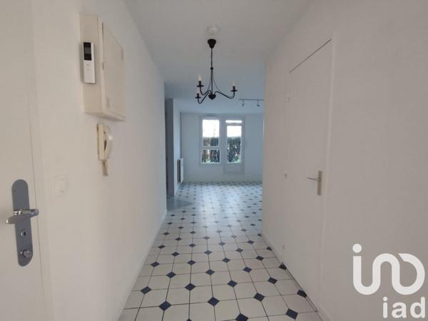 Appartement 3 pièces de 68 m² à Champs-sur-Marne (77420)