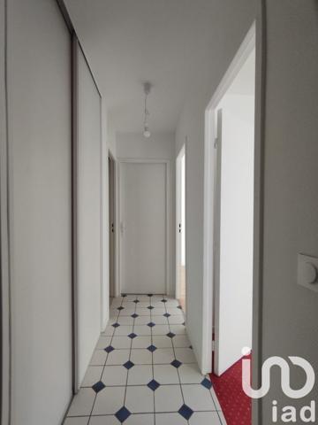 Appartement 3 pièces de 68 m² à Champs-sur-Marne (77420)