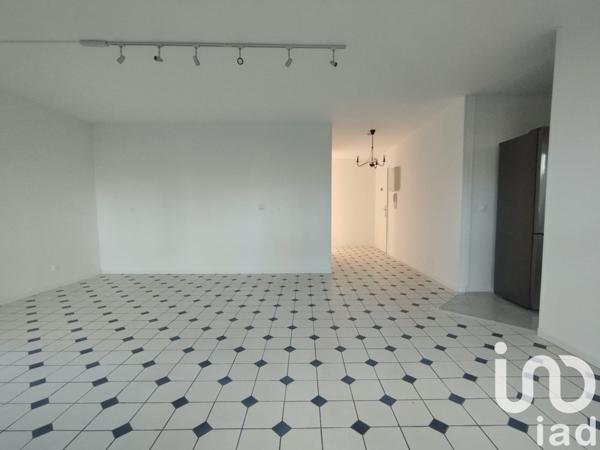 Appartement 3 pièces de 68 m² à Champs-sur-Marne (77420)