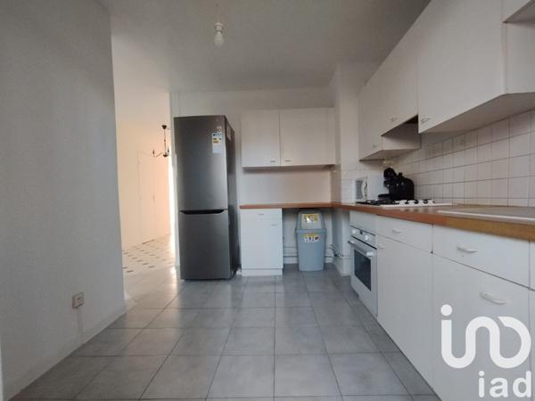 Appartement 3 pièces de 68 m² à Champs-sur-Marne (77420)
