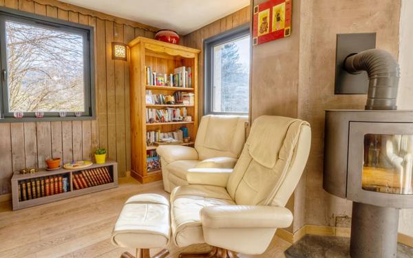 Maison à vendre    6 pièces •  Villard-de-Lans