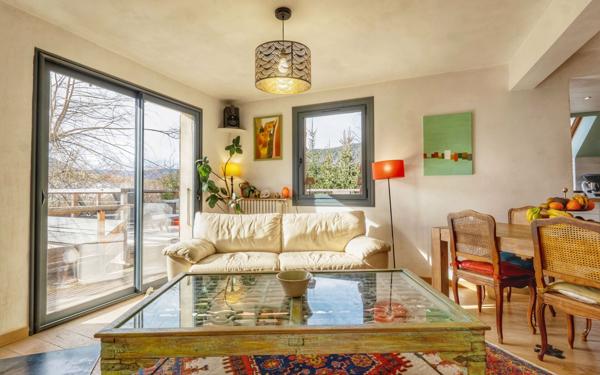 Maison à vendre    6 pièces •  Villard-de-Lans