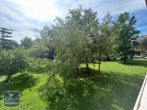 Appartement à vendre 3 pièces 61.06m² Saint-Martin-d'Hères (38400)