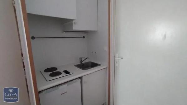 Appartement à louer 1 pièce 19.33m² Nîmes (30900)