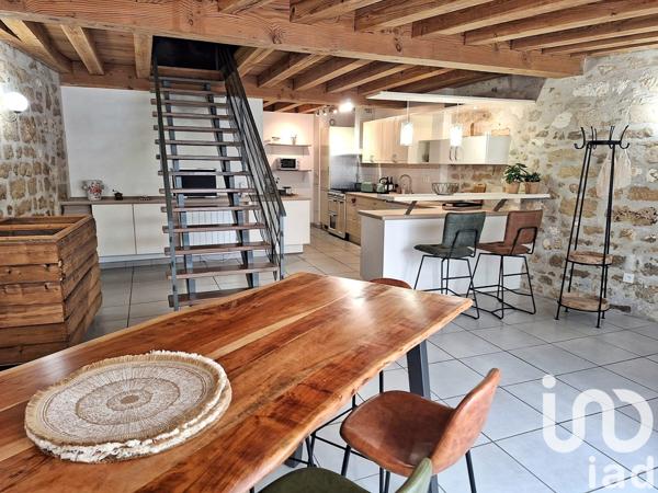 House for sale 4 rooms 133 m² Gond-Pontouvre