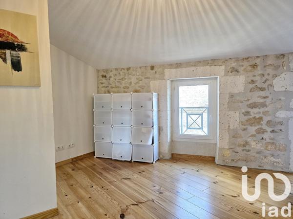 House for sale 4 rooms 133 m² Gond-Pontouvre