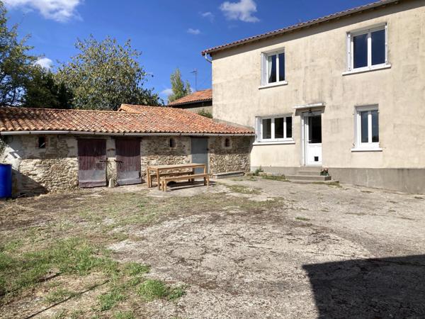 Corps de ferme avec terrain de 4ha