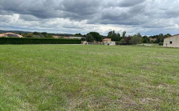 Terrain à vendre |  Roquefort |  2058 m²
