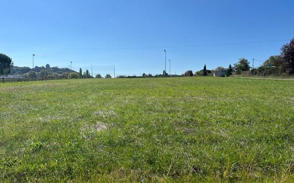 Terrain à vendre |  Roquefort |  2058 m²