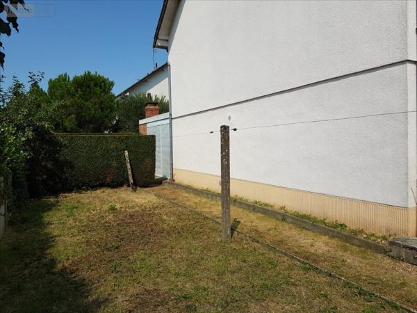 Maison à vendre à La Flèche dans la Sarthe (72200), ref : 1195