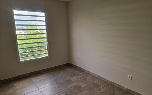 Appartement à vendre    5 pièces •  Fort-de-France