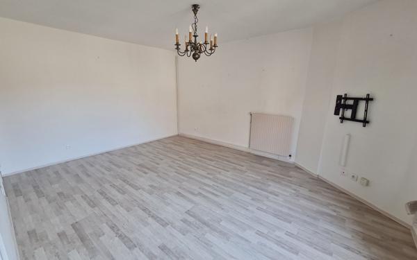 Appartement à vendre    3 pièces • 70 m2 Agen