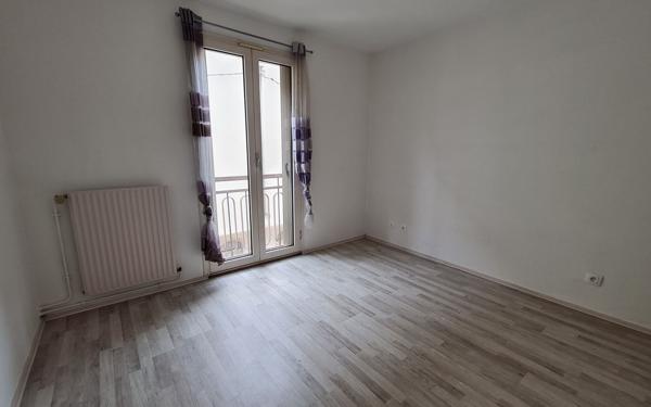 Appartement à vendre    3 pièces • 70 m2 Agen