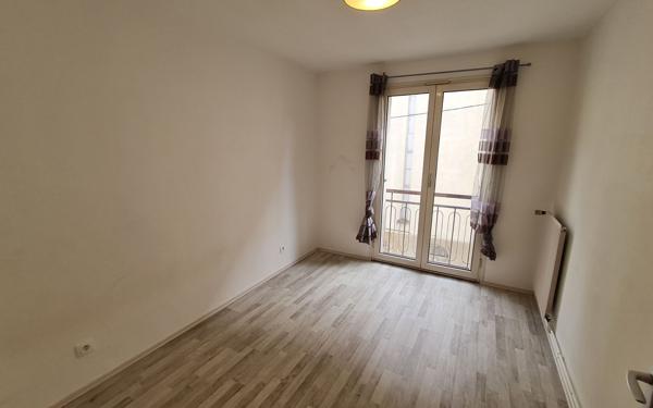 Appartement à vendre    3 pièces • 70 m2 Agen
