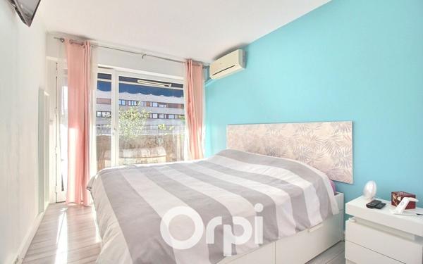 Appartement à vendre    4 pièces • 91 m2 Marseille 6