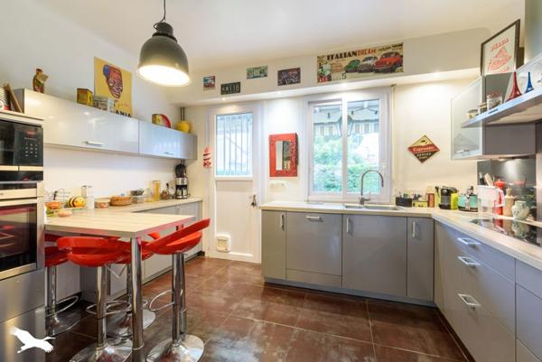 Maison à vendre |  Saint-Pierre-du-Mont |  5 pièces | 146 m²