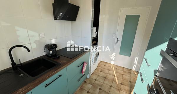 Location Appartement meublé 4 pièces 63.06 m² - Roanne 42300