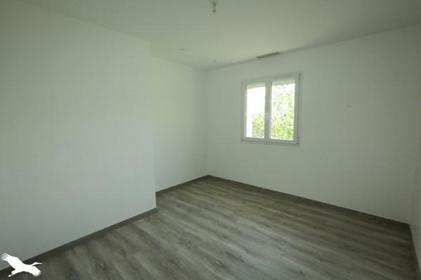 Maison à vendre |  Saint-Pierre-d'Aurillac |  6 pièces | 196 m²