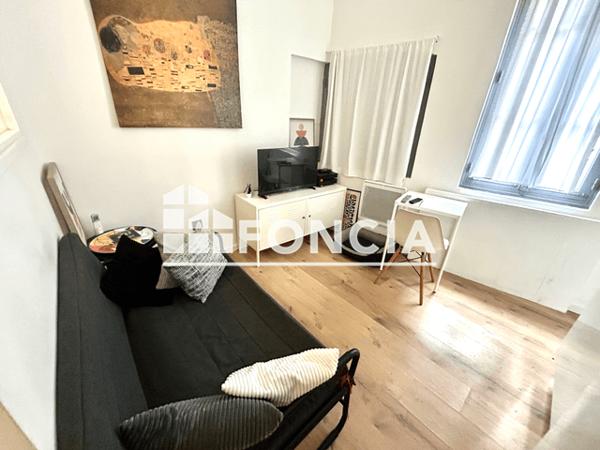 Location Studio meublé 20.16 m² - 123 GRAND RUE HAUTE Sete 34200