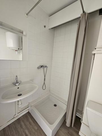 STUDIO À LOUER