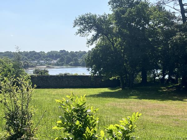 À vendre : propriété d’exception à Arradon avec vue sur le Golfe du Morbihan