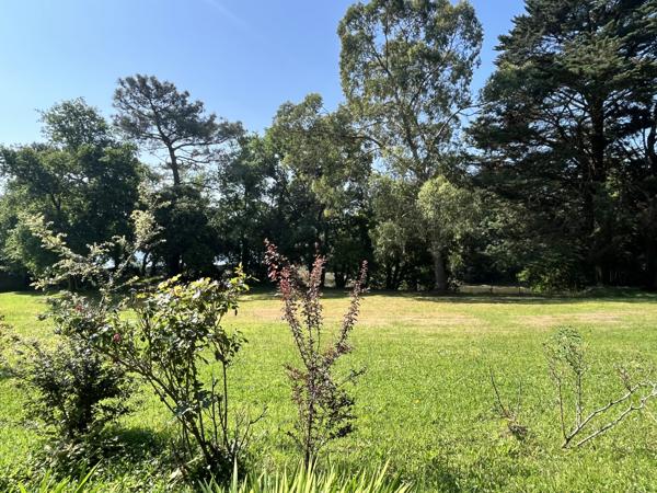 À vendre : propriété d’exception à Arradon avec vue sur le Golfe du Morbihan