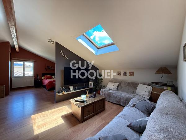 Rare à Vourles Villa de 5 pièces 199 m2 avec piscine et garage double