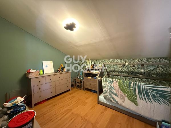 Rare à Vourles Villa de 5 pièces 199 m2 avec piscine et garage double