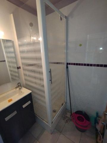 GRUISSAN - LE MEDITERRANEE - Studio meublé avec balcon à louer de Septembre à Juin - avec place de parking