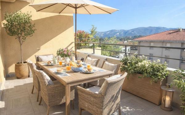 Appartement à vendre    4 pièces • 83 m2 Marseille 12