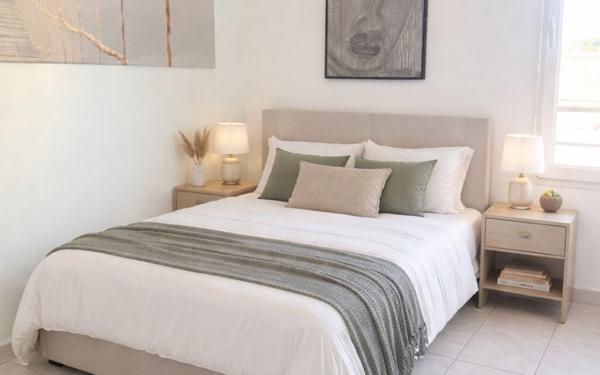 Appartement à vendre    4 pièces • 83 m2 Marseille 12