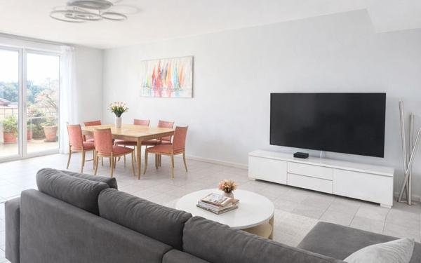 Appartement à vendre    4 pièces • 83 m2 Marseille 12