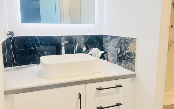 Appartement à vendre    4 pièces • 83 m2 Marseille 12