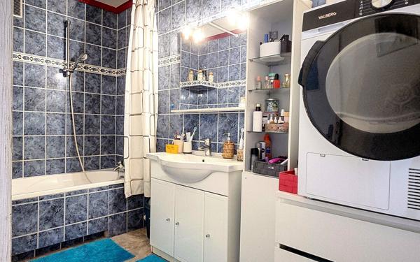 Appartement à vendre    4 pièces • 75,59 m2 Chenôve