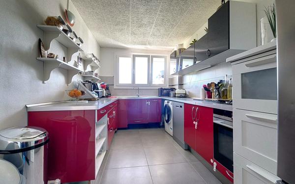 Appartement à vendre    4 pièces • 75,59 m2 Chenôve