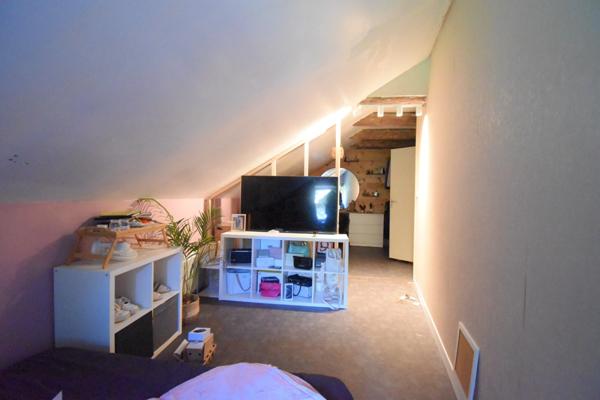 Maison à vendre 6 pièces SAINT AGREVE (07)