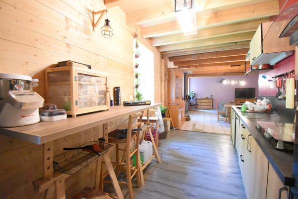 Maison à vendre 6 pièces SAINT AGREVE (07)