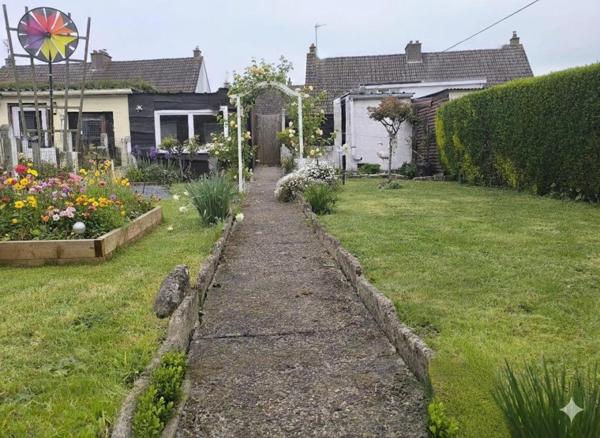 MAISON À POTENTIEL – 4 CHAMBRES