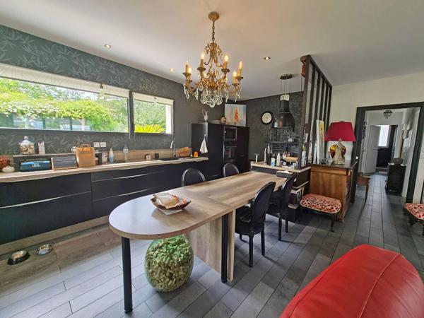 Maison contemporaine proche bourg et plages