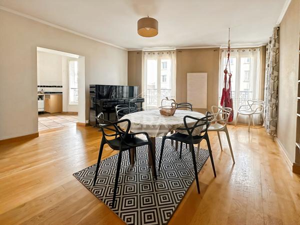 Appartement Montreuil 4 pièce(s) 98.16 m2