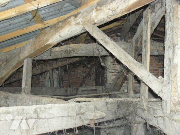 Maison à Vendre à Saint-Ouen-lès-Parey (88140) en Vosges (88)

Cette maison d'une surface hab...